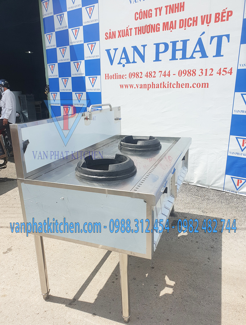 Bếp á công nghiệp