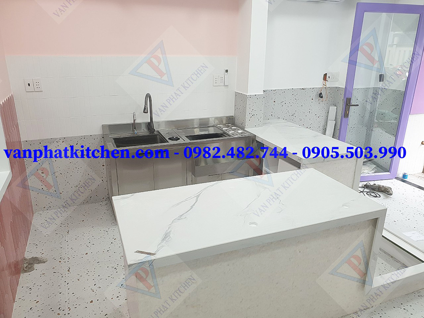 Quầy pha chế inox